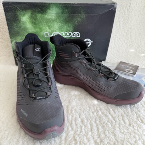 Lowa Women´s Merger Gore -Tex Rose/Black Mid Hiking...